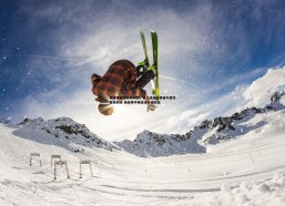 意昂体育-美媒曝重磅交易构想，勇士或送走穆迪与希尔德等四将 换巫师中锋波津补强禁区