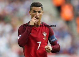 意昂体育-新赛季英超混剪，激情重燃，绿茵场上的无限可能